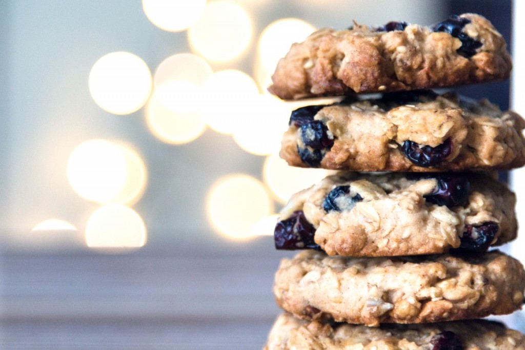 Rezept-Haferflockenkekse-mit-Preiselbeeren-Nüssen-Sonnenblumenkernen-Sezam-Mandeln-Kokosraspeln-Walnüssen-7