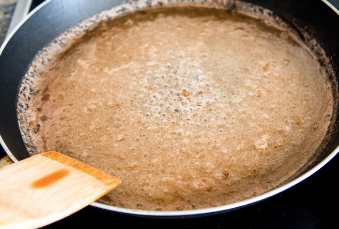 Rezept-Gebratene-Mandeln-2