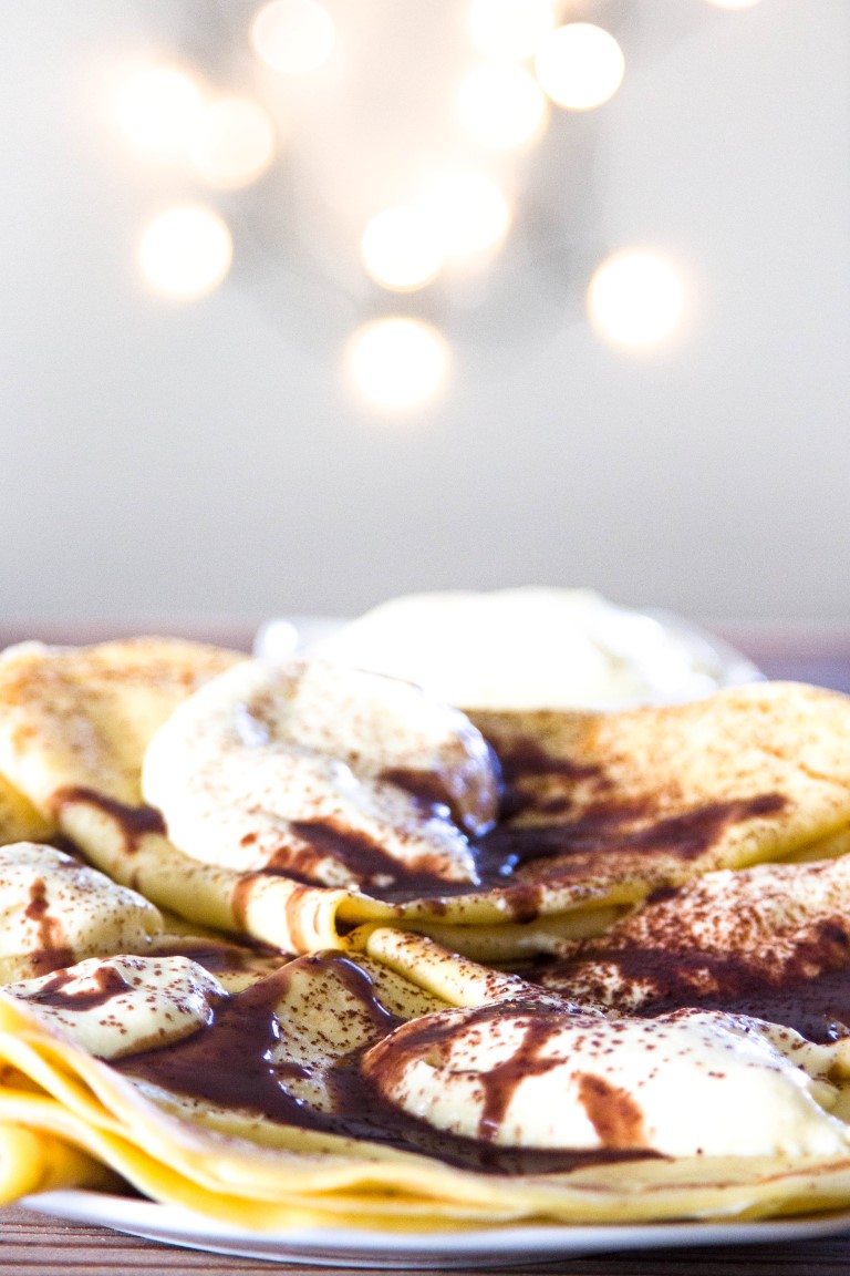 Rezept-Tiramisu-Pfannkuchen-mit-Schokoladensauce-1_