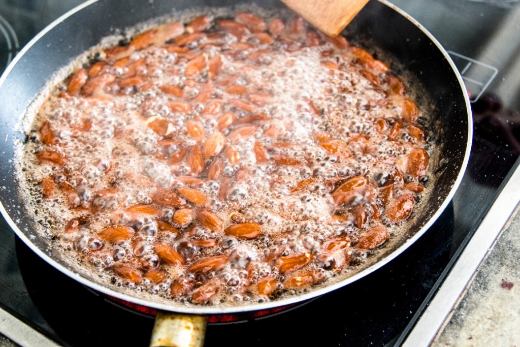 Rezept-Gebratene-Mandeln-5