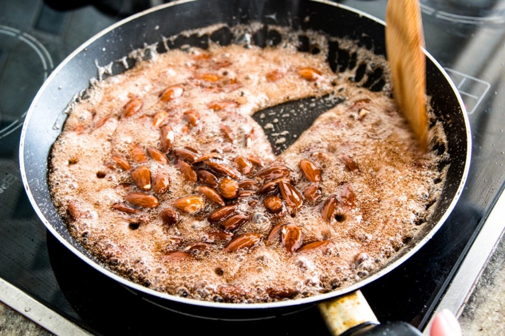 Rezept-Gebratene-Mandeln-6