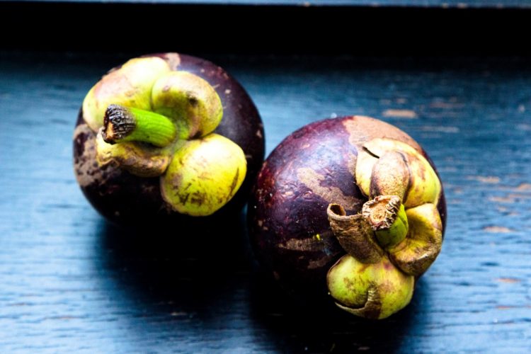 Mangostane-Exotische-Früchte-in-Thailand-18-Sorten-die-man-probieren-muss-71