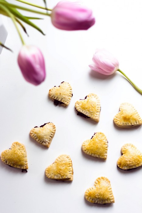Kekse in Herzform mit Marmeladenfüllung - Kaschula