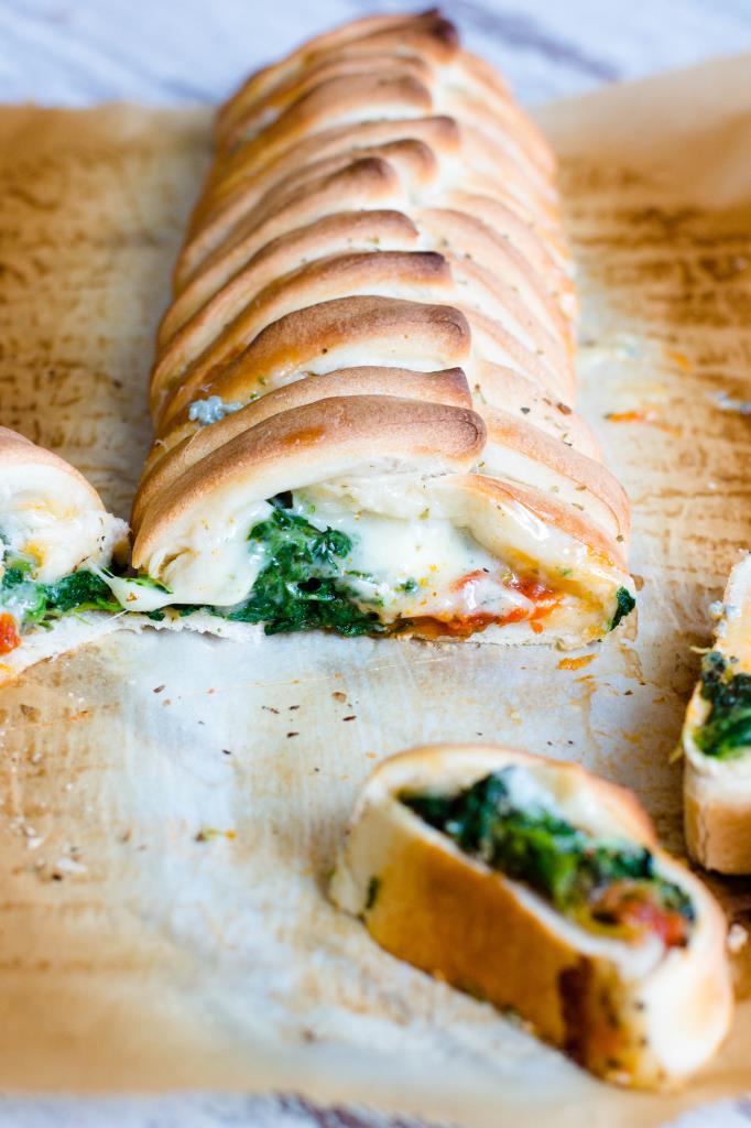 Pizzazopf-Spinat-Mozzarella-Gorgonzola-Rezept-6