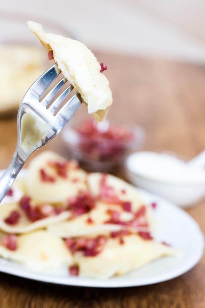 Polnische-Pierogi-mit-Kartoffeln-und-Weißkäse-(Pierogi-ruskie)-Rezept-07