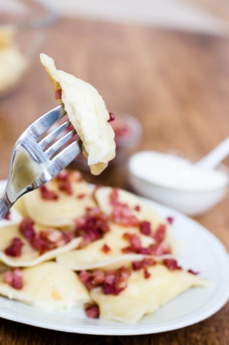 Polnische-Pierogi-mit-Kartoffeln-und-Weißkäse-(Pierogi-ruskie)-Rezept-08