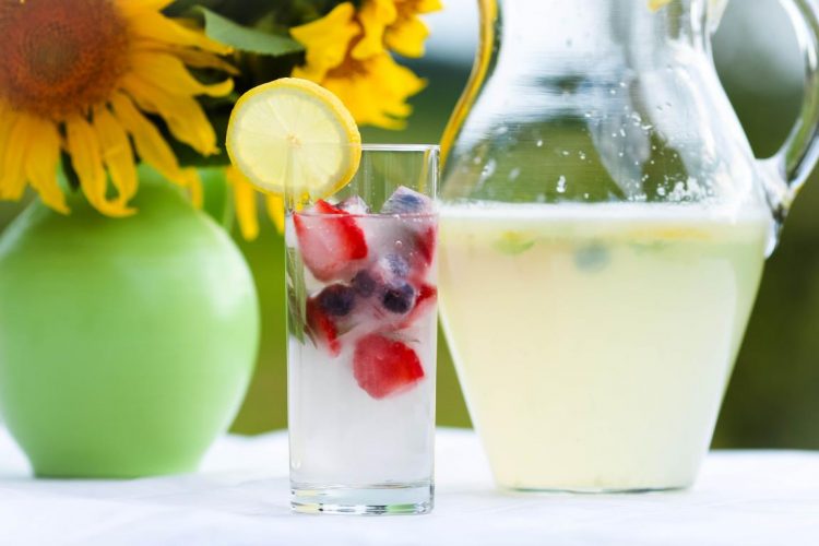 Limonade-Zitronenlimonade-Rezept-02