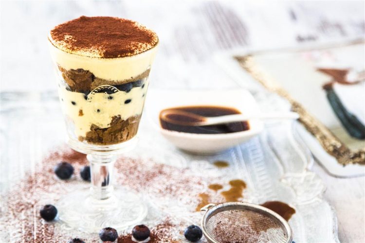 Tiramisu-mit-Blaubeeren-Heidelbeeren-Rezept-19