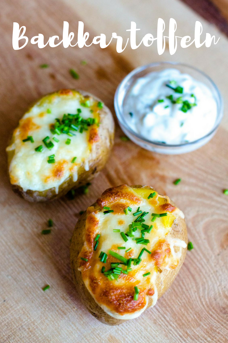 für Backkartoffeln mit Ei und Mozzarella