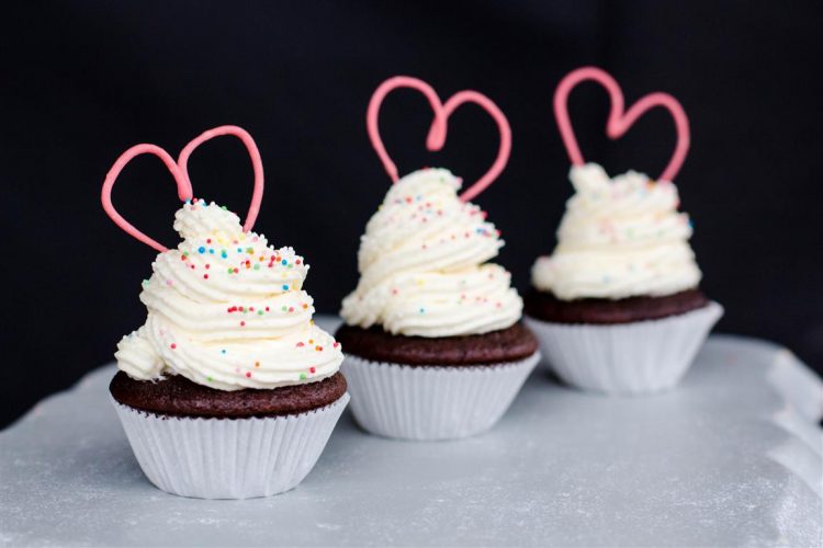 Cupcakes mit Herz zum Muttertag