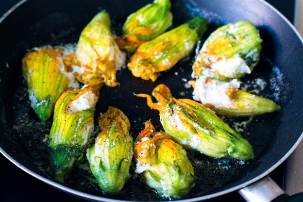 gefüllte Zucchiniblüten mit Ricotta Rezept