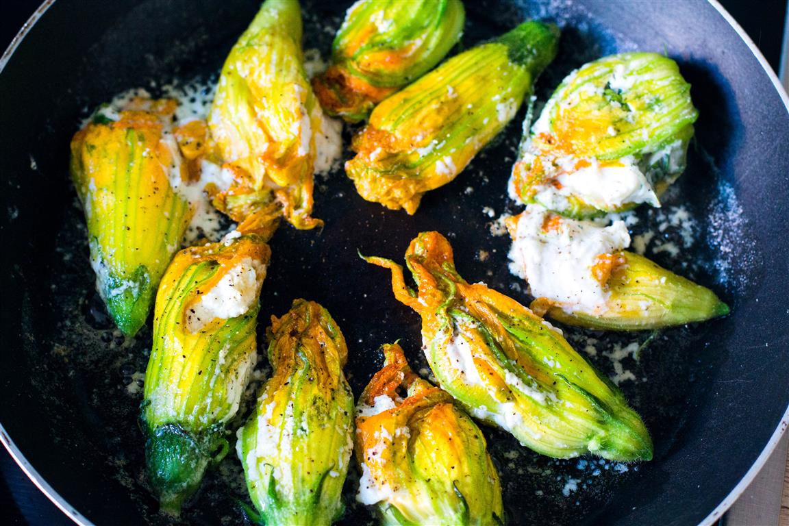 gefüllte Zucchiniblüten mit Ricotta Rezept