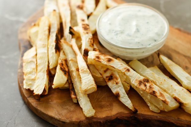 Sellerie Pommes aus dem Backofen Rezept